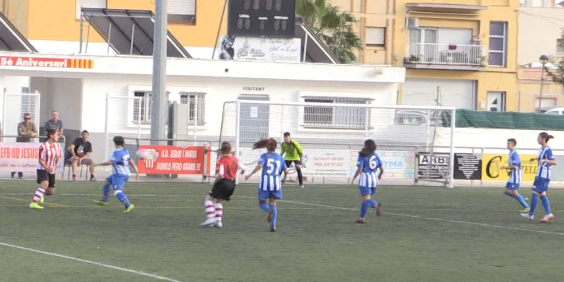 La Plana B guanya (1-4) al Jesús i Maria a la lliga femenina ebrenca de futbol-7