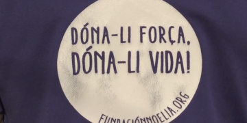 Els veterans del FC Barcelona i els de les Terres de l’Ebre s’enfronten en un partit benèfic contra la distròfia muscular infantil