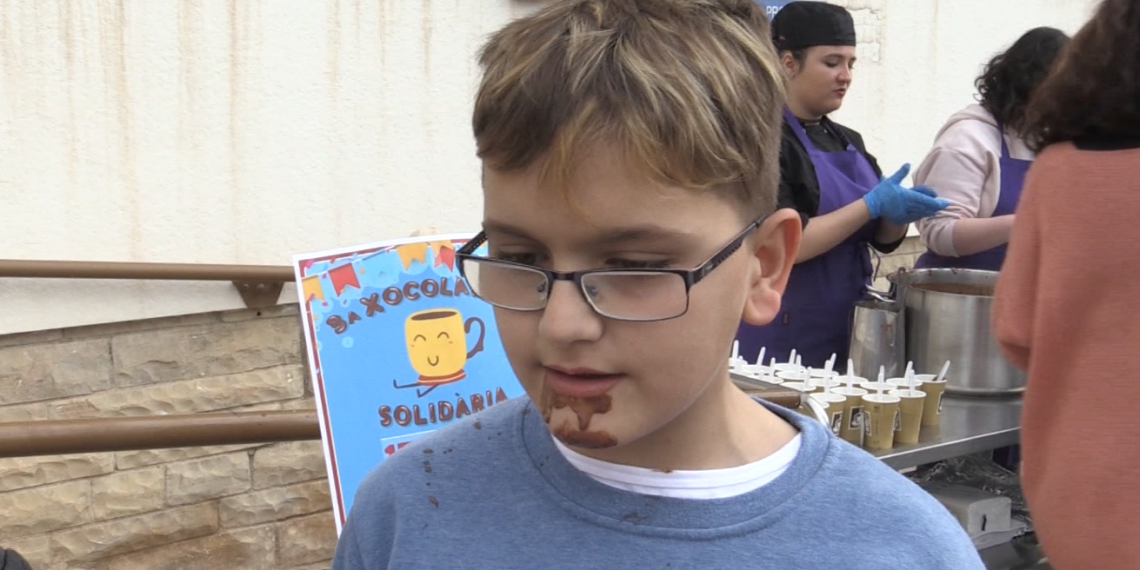 Cares tacades amb xocolata pel càncer infantil