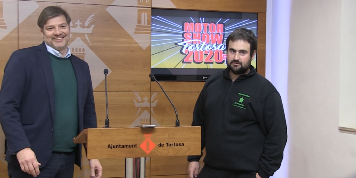 Passió pels cotxes al Motor Show Tortosa