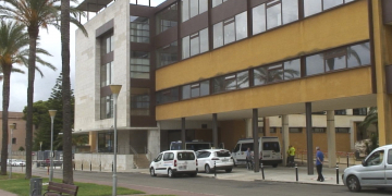 L’AMPA del Sagrada Família dona 500 euros per càmeres de videovigilància per l’hospital de Jesús