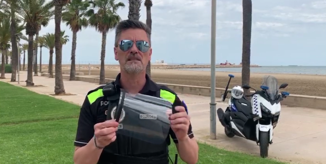 #AvuiAplaudim Jordi Gil, voluntari de la Policia Local de la Ràpita