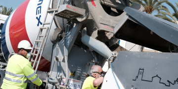 CEMEX col·labora en les tasques de desinfecció del Port Pesquer d’Alcanar