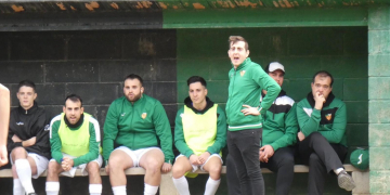 Albert Lizaso, nou entrenador de la JE Flix i Pau Alegria renova amb el Catalònia B