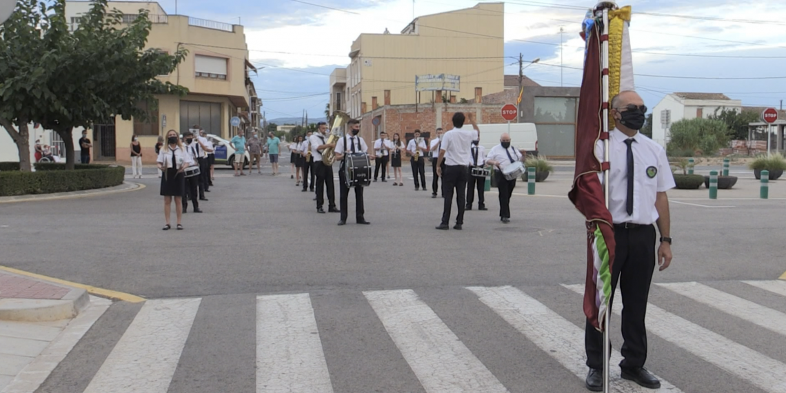 Cercavila a l’Aldea amb la Banda Verge dels Prats
