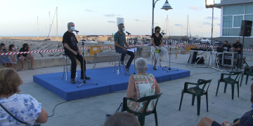 Amor, llibertat i esperança en la presentació dels llibres de Junqueras i Romeva a les Cases d’Alcanar