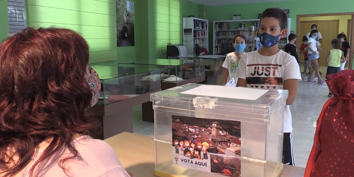 Els petits de Benifallet s’estrenen a les urnes amb els pressupostos participatius