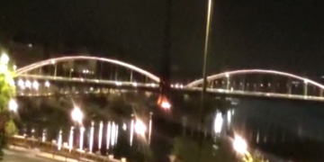 VÍDEO | Investigació oberta per l’incendi a la base del monument franquista de Tortosa