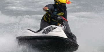 L’Ampolla obre amb èxit el Campionat de Catalunya de motonàutica