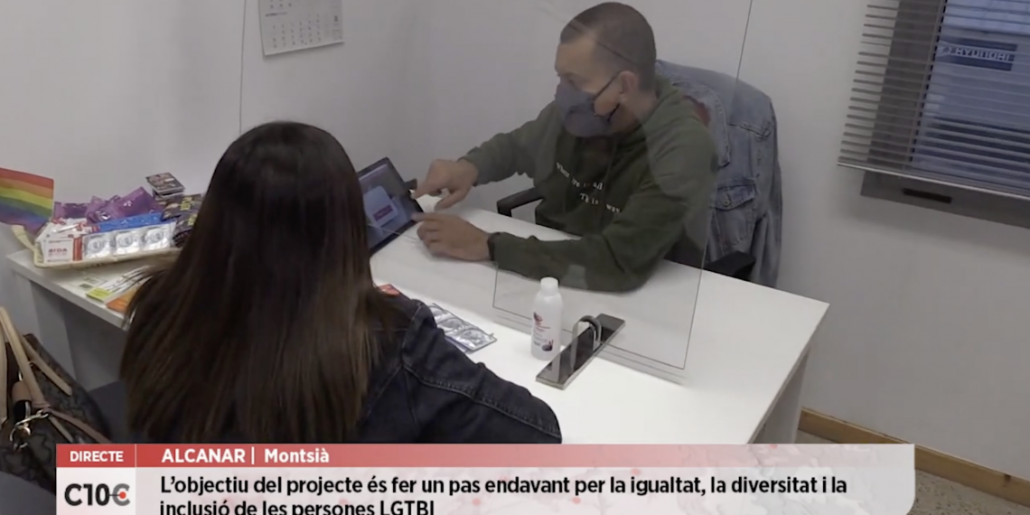 #10COMARQUES: Primer punt LGTBI a Alcanar