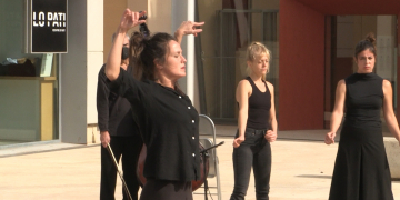 Postbouesia, una perfomance improvisada a base de soundpainting i dramatúrgia a Lo Pati