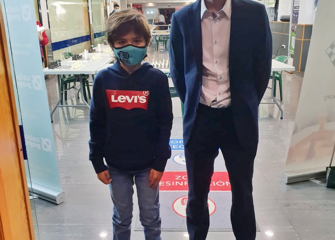 Xavier Mompel, millor jugador sub’12 a l’Open Internacional d’Escacs de La Nucía
