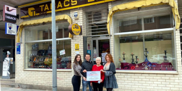 Un estanc d’Amposta reparteix un premi d’un milió amb ‘El Millón de l’Euromillones’