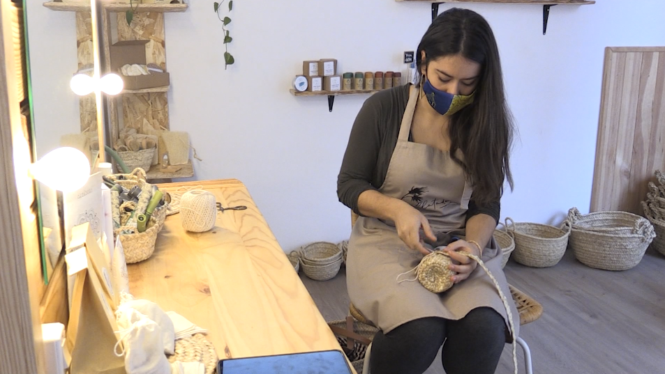 La rasquerana Gisela Chortó, la llatadora més jove de Catalunya