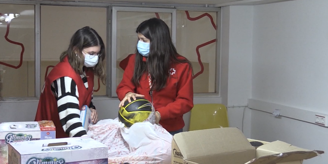 Creu Roja afronta la campanya de recollida de joguines més complicada