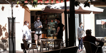 Els restauradors afirmen que les mesures de reobertura no responen a cap estratègia coherent