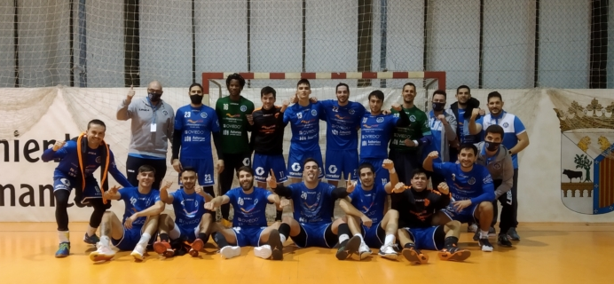 L’Unió Financiera, dirigit pel tortosí Toni Malla, guanya (13-22) al Salamanca