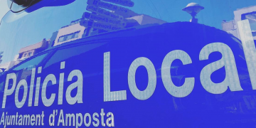Denunciats vuit joves per reunir-se en un local de matinada a Amposta