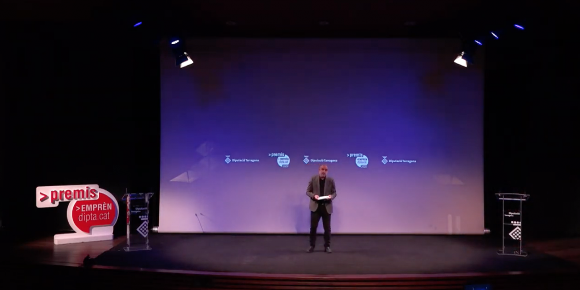 La cooperativa l’Enllaç i l’empresa Cleare guanyen dos del Premis Emprèn de la Diputació