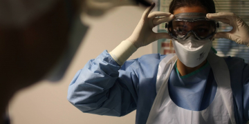 El risc de rebrot a l’Ebre torna a ser alt i la velocitat de contagi ja supera l’1