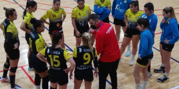 L’Handbol Amposta-Lagrama planta cara al líder, però perd (22-21) a Sant Quirze