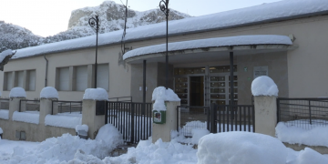 La neu fa tancar vuit escoles a la Terra Alta i una a la Ribera d’Ebre