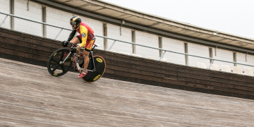 El moranovenc Manu Usach inicia un projecte per potenciar el ciclisme en pista de base