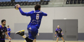 El Base Oviedo de Toni Malla rescata un punt i segueix líder