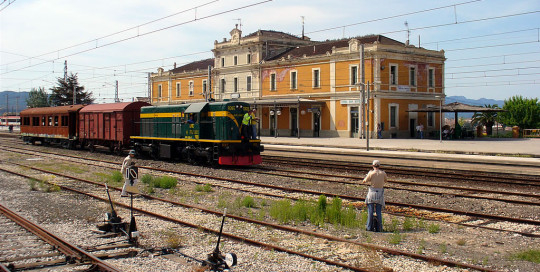 Suspesa la circulació de trens de l’R15 entre Móra i Riba-roja d’Ebre