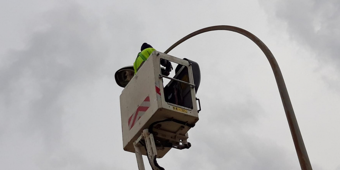 Tortosa inicia la renovació de l’enllumenat el polígon industrial Baix Ebre