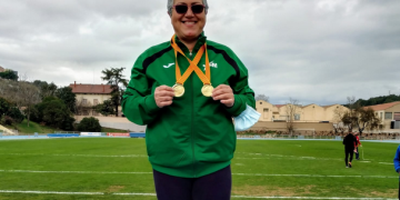 Maria José Descarrega (UA Montsià) guanya dos ors al Català màster de llançaments