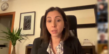 Campredó es fixa en el cas suís per celebrar el Dia de la Llengua Materna