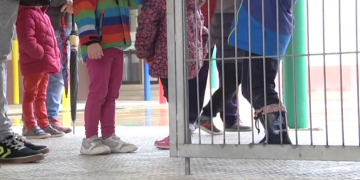 Uns 80 alumnes de l’escola Sant Miquel d’Ascó, confinats pel positiu d’una mestra