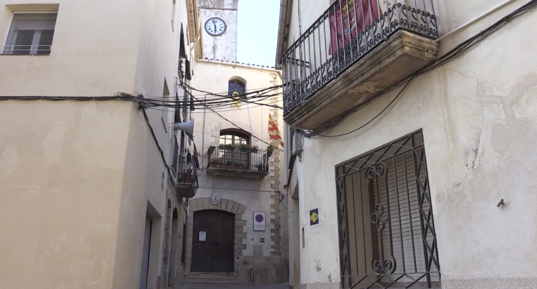 Tivissa ja disposa de fibra òptica