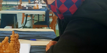 Xavier Mompel exhibeix un joc espectacular al I Open Internacional d’Escacs Puerto de Motril