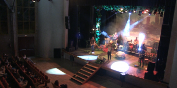 El grup Buhos realitza ‘Teràpia Col·lectiva’ a Tortosa