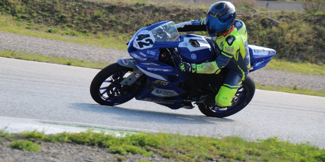 Jordi Albertón, del Moto Club Tortosa, torna a la competició amb dos cinquenes posicions