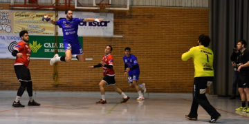 El Base Oviedo de Toni Malla arriba com a líder al parèntesi de Setmana Santa