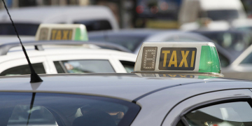 Detenen un taxista de València a l’Aldea per dur 400 grams de cocaïna