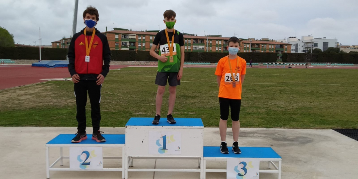 Pluja de medalles ebrenques al Territorial de Promoció del Campclar