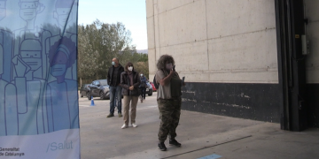 Arrenca el punt de vacunació mitjà de les Terres de l’Ebre