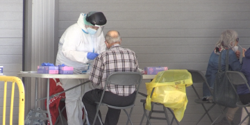 El cribratge de Tivenys només detecta un positiu per covid-19