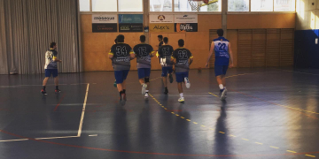 El Cantaires i el Rapitenc perden a la cinquena jornada de la Tercera Catalana