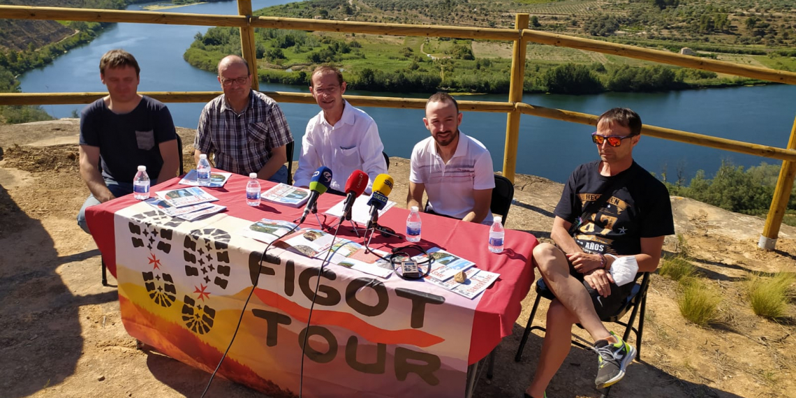 Riba-roja d’Ebre potencia el turisme de senderisme amb vuit rutes municipals