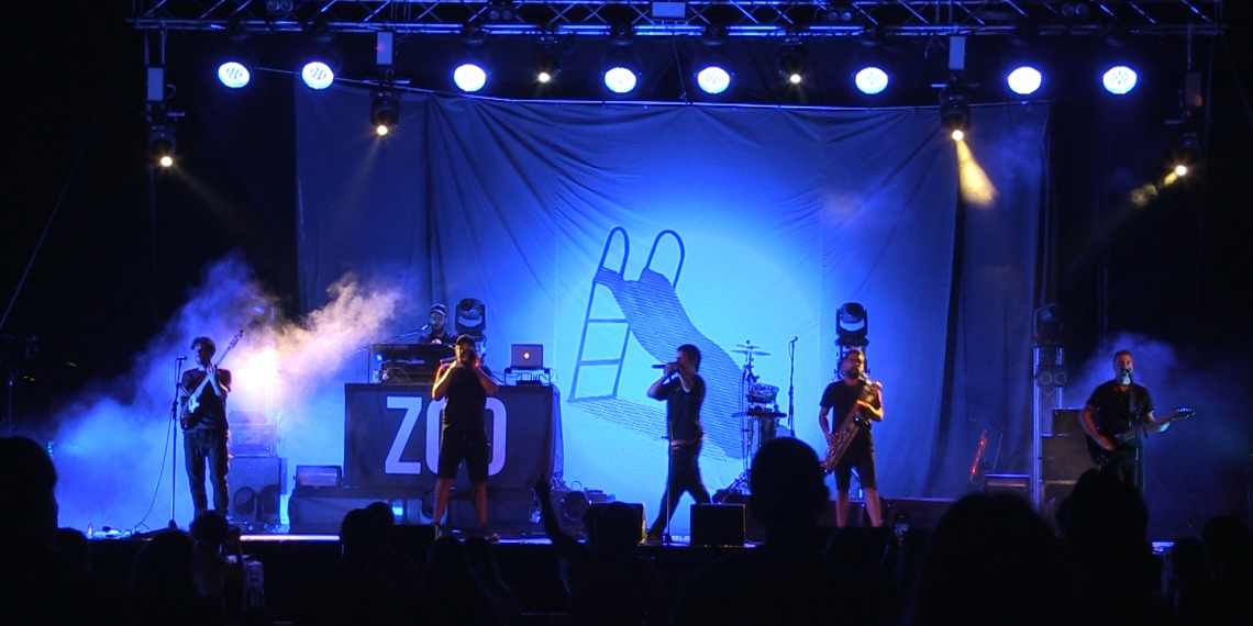 Zoo i Arc de Triomf, a Lo Riu Sona