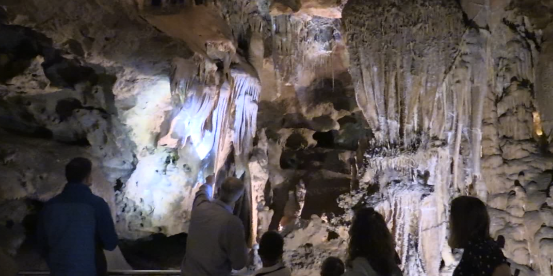 Benifallet se suma al Dia Mundial de les Coves