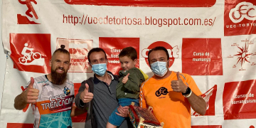 Uns 500 participants prenent part en la 24ª Travessia Nocturna Fredes-Paüls