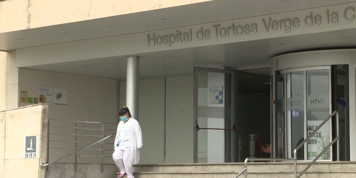 L’Hospital de Tortosa augmenta les restriccions per l’increment de casos de Covid-19
