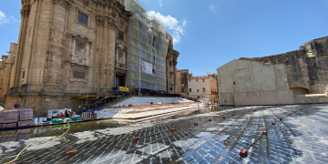 La nova plaça de la Catedral de Tortosa estarà acabada per les festes de la Cinta