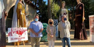 Prop d’un centenar de colles participaran en la trobada gegantera de Tortosa